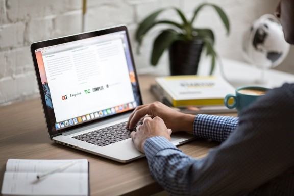 contoh body email lamaran kerja